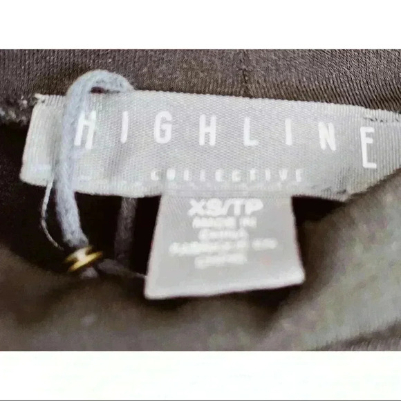 BNWOT Women’s Black Cold Shoulder Dress by Highline Size  XS - Picture 2 of 4